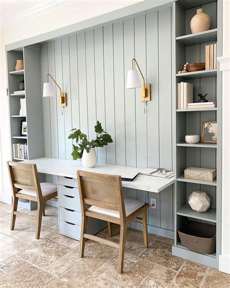 Gray Home Office Ideas and Inspiration | Hunker | Home office design, Gray home offices, Home ...