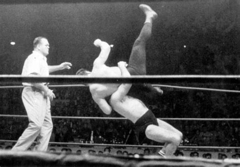 Lou Thesz vs Rikidozan Japan 1957 | レスラー