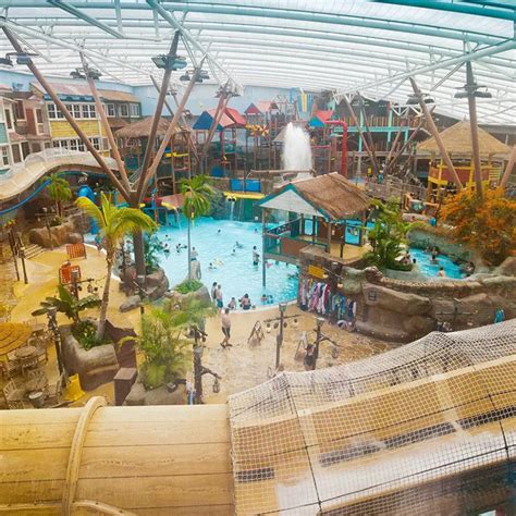 Indoor Waterpark, Stoke-on-Trent, UK | Alton Towers Resort