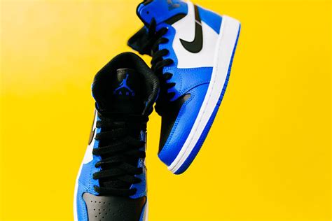 Air Jordan 1 Retro High Soar Blue 332550-400 - Sneaker Bar Detroit