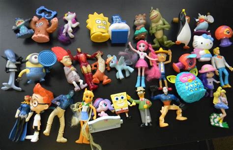 Lot 70+ Happy Meal Fast Food Toys McDonalds Burger's King Carl's Junior Mix Toys | Happy meal ...