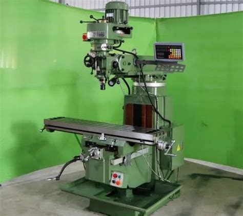 Cast Iron Diamond DRO Milling Machine, Model Name/Number: 4 Ks at Rs ...