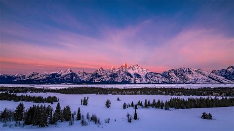 A Grand Sunrise in the Tetons | Focal World