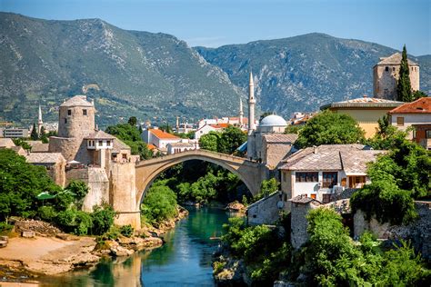 5 facts you didn’t know about Stari Most | Halal Travel Guide