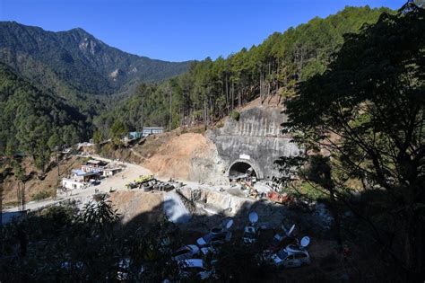 Uttarkashi tunnel collapse | BRO building road to top of hill to start vertical drilling - The Hindu