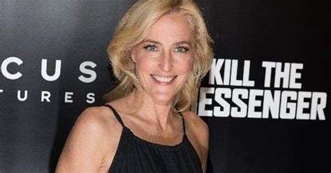 Gillian Anderson pleads to be in new 'Ghostbusters'