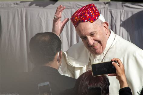 (Slideshow) Pope Francis travels