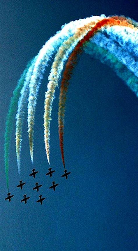 Airplane aerobatic show | Airplane photography, Aerobatics, Air show