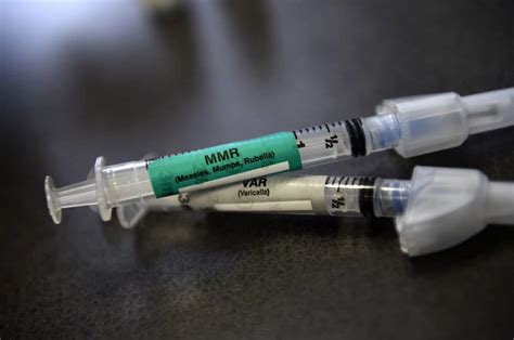 Rise in mumps outbreaks prompts U.S. officials to weigh third vaccine dose - The Washington Post