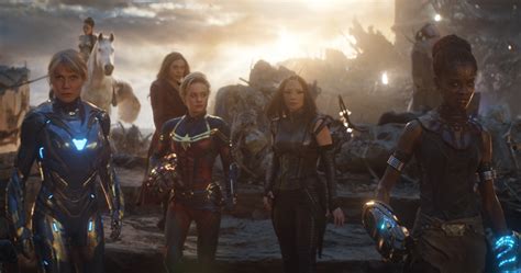 Avengers Assemble In New Hi-Res Stills From The AVENGERS: ENDGAME ...