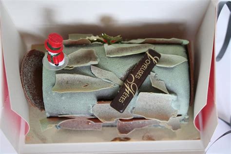 bûche de Noël « Paris Insights – The Blog