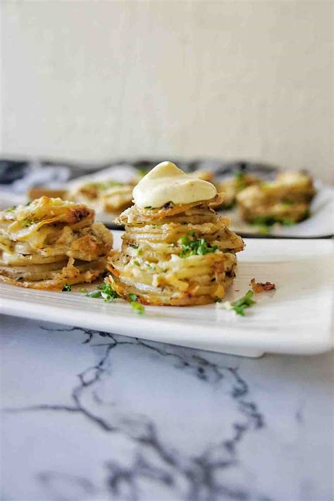 Muffin Tin Potatoes | Sweet Caramel Sunday