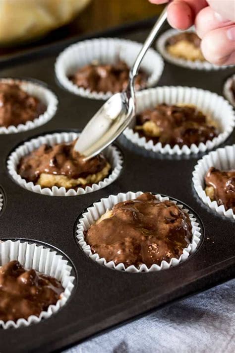 Peanut Butter Filled Chocolate Muffins - Sugar Spun Run