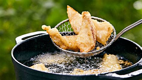 How to Host a Fish Fry | Martha Stewart Outdoor Fryer, Fish Fryer ...