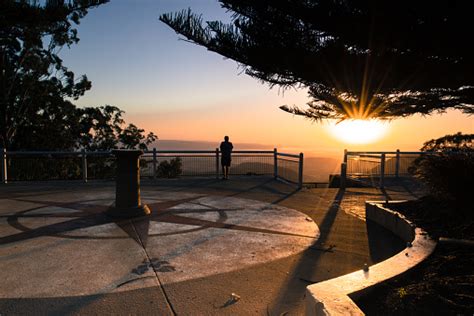 Sunrise At Picnic Point Toowoomba Queensland Stock Photo - Download ...