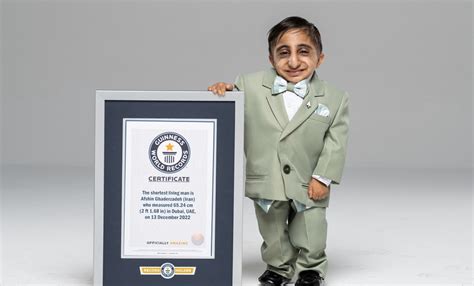 Dubai: Iran’s Afshin Ghaderzadeh is now the World’s shortest man alive ...