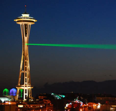 PictureDaddy.com: Seattle Space Needle