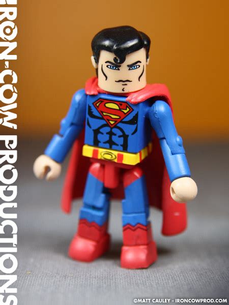 Iron-Cow Productions » DC Minimates Wave 1: Superman