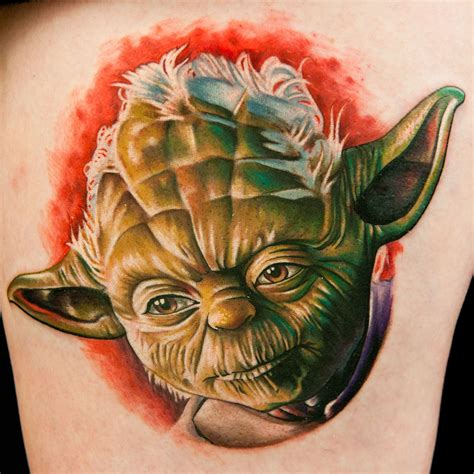 Yoda by Tatu Baby - As seen on Ink Master. I like the color detail as much as the picture itself ...