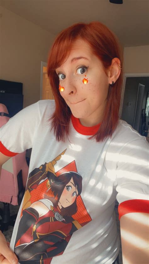 Arryn Troche (They/Them) on Twitter: "So that new merch drop huh ? #RWBY9"