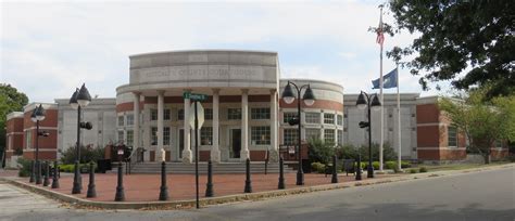 Metcalfe County Courthouse (Edmonton, Kentucky) | The Metcal… | Flickr