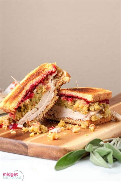 Turkey Gobbler Sandwich • MidgetMomma