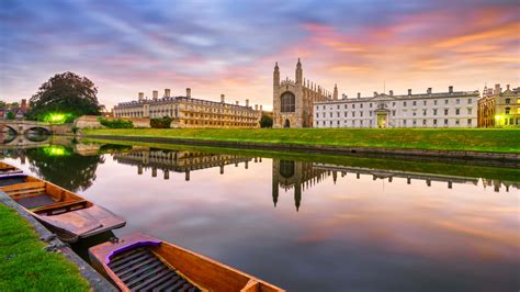 Download Cambridge University Reflection In Sunset Wallpaper | Wallpapers.com