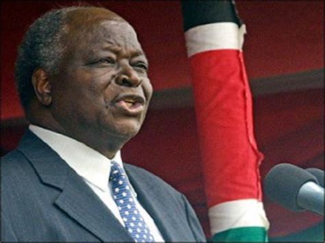 Mwai Kibaki biography, birth date, birth place and pictures