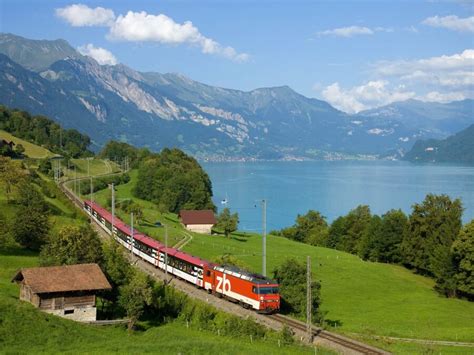 The 5 most popular scenic train rides in Switzerland