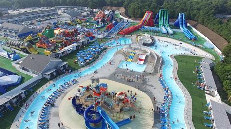 9 of the Best Water Parks in Massachusetts - The Family Vacation Guide