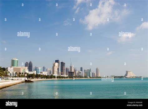 Doha Corniche Qatar Stock Photo - Alamy