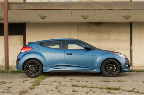 2016 Hyundai Veloster Turbo Rally Edition Review