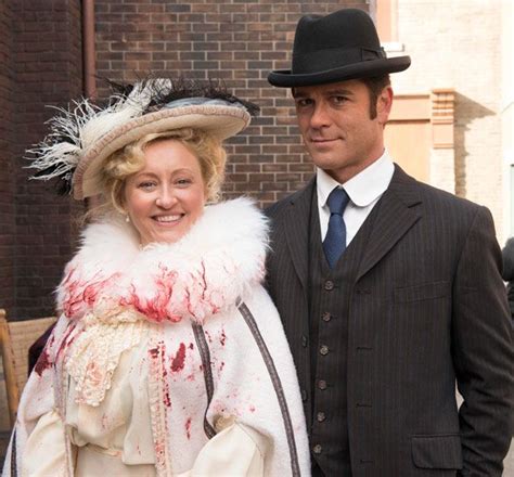 Making Murdoch: Blast of Silence - Videos - Murdoch Mysteries