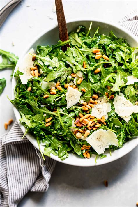 Simple Arugula Salad Dressing Recipe (Only 5-Ingredients!)