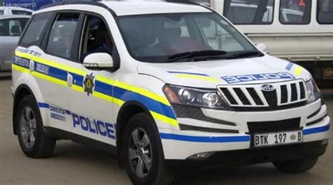 Mahindra XUV 5OO Police car in South Africa . : r/CarsIndia