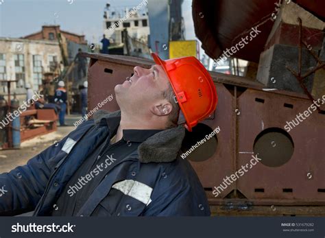 Safety Rigger Touches Rope Lift Vessel Stock Photo 531679282 | Shutterstock