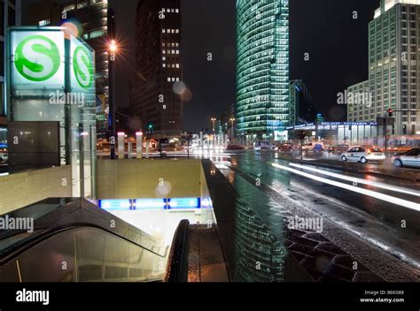 Berlin Potsdamer Platz by night Stock Photo - Alamy