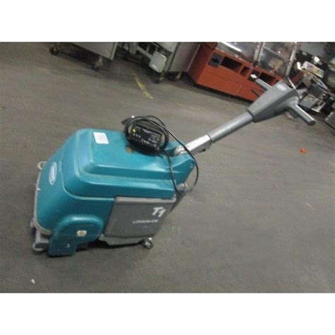 TENNANT T1B LITHIUM ION CYLINDRICAL FLOOR SCRUBBER | Vision Equipment