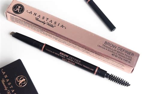 Anastasia brow definer | Anastasia beverly hills eyebrow, Anastasia beverly hills brow, Brow definer