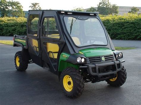 John Deere Gator XUV 825i S4 All-Steel Cab | UTV HQ