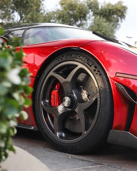 Carbon fiber wheels | Koenigsegg Regera | Koenigsegg, Car modification ...