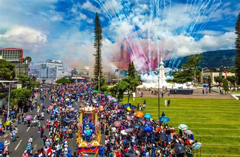 Celebrating the 2024 August Festivities in San Salvador!