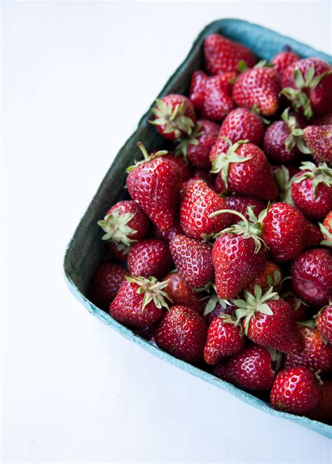 Strawberry Thyme Cake — Style Sweet CA