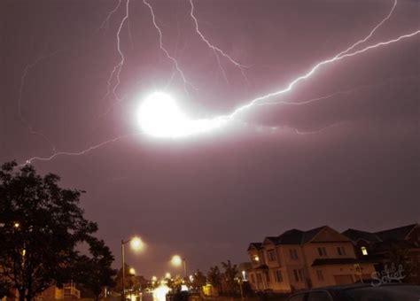 Ball lightning is a rare phenomenon. A ball of lightning lasts much longer than the brief jagged ...