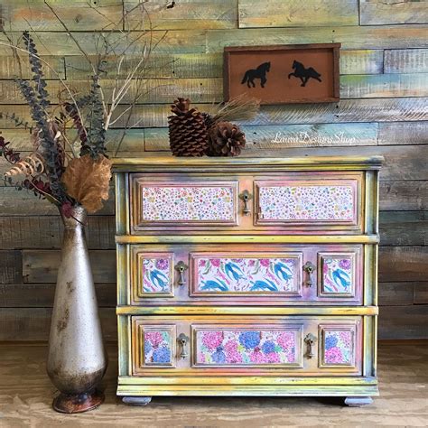 20+30+ Shabby Chic Bohemian Painted Furniture – HOMYRACKS