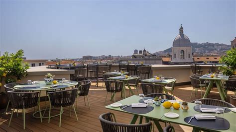 Unahotels Napoli | Hotels near Naples train station | Unahotels