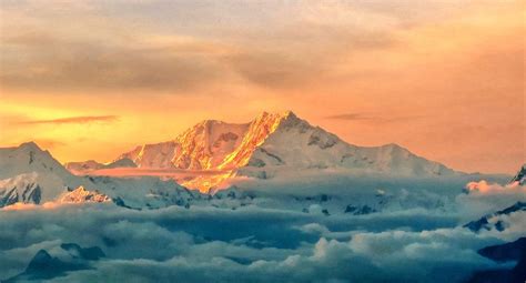 A rare sunset view of Mt. Kanchenjunga - India Travel Forum | IndiaMike.com