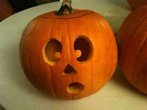 Pumpkin Faces To Draw, Silly Pumpkin Faces, Pumpkin Face Carving, Unique Pumpkin Carving Ideas ...