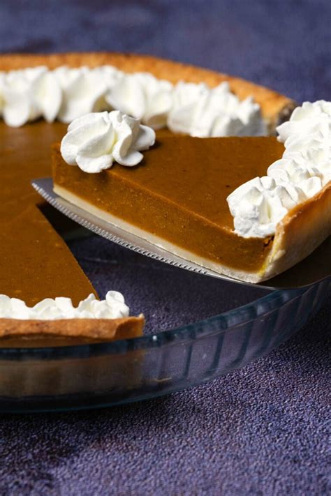 Vegan Pumpkin Pie - Loving It Vegan