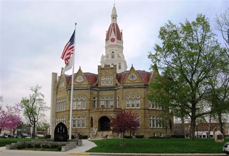 Pike County, Illinois Courthouse • FamilySearch